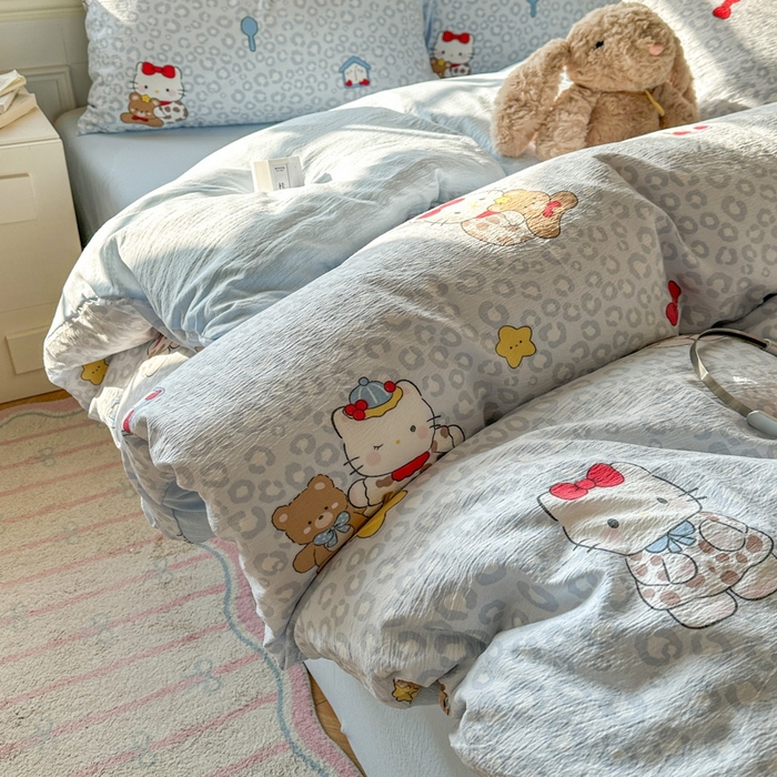 91家纺网 家纺一手货源 找家纺 女子家纺 2026春夏新款云感皱皱纱小清新四件套 哈喽猫咪-蓝