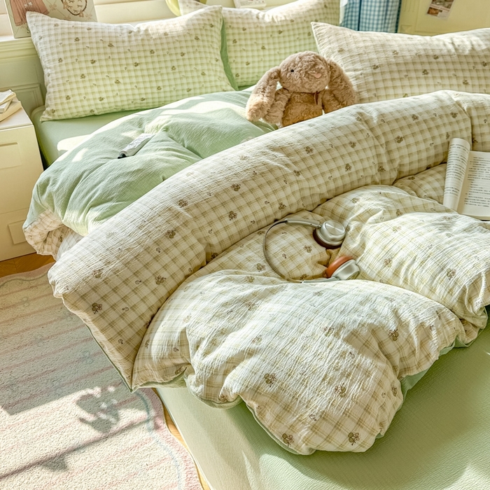 91家纺网 家纺一手货源 找家纺 女子家纺 2026春夏新款云感皱皱纱小清新四件套 左伊