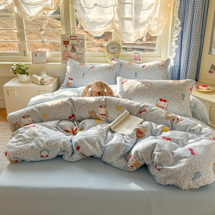 91家纺网 家纺一手货源 找家纺 女子家纺 2026春夏新款云感皱皱纱小清新四件套 哈喽猫咪-蓝