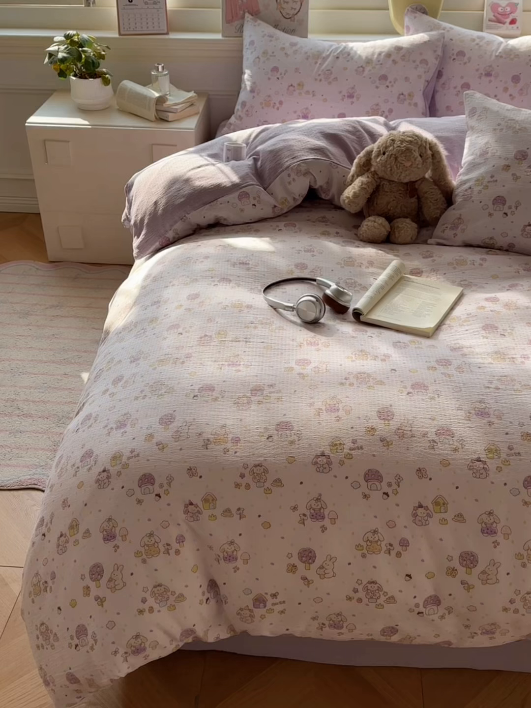 91家纺网 家纺一手货源 找家纺 女子家纺 2026春夏新款云感皱皱纱小清新四件套 小鹿洛米