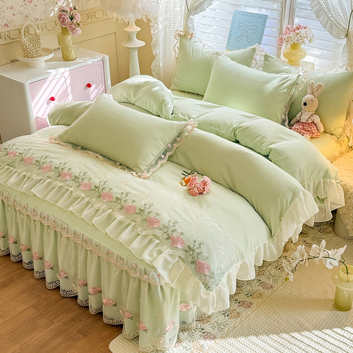 91家纺网 家纺一手货源 找家纺 （总）漫布云家纺 2026春夏超柔水洗棉床裙款四件套-唯爱系列