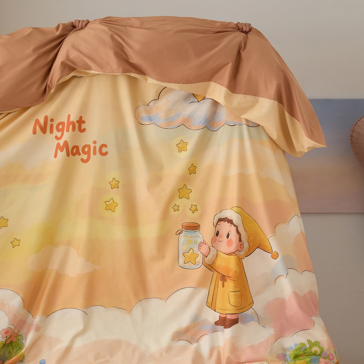 91家纺网 家纺一手货源 找家纺 梧桐树 2026新款60长绒棉平网大版系列四件套 P38许愿瓶桔