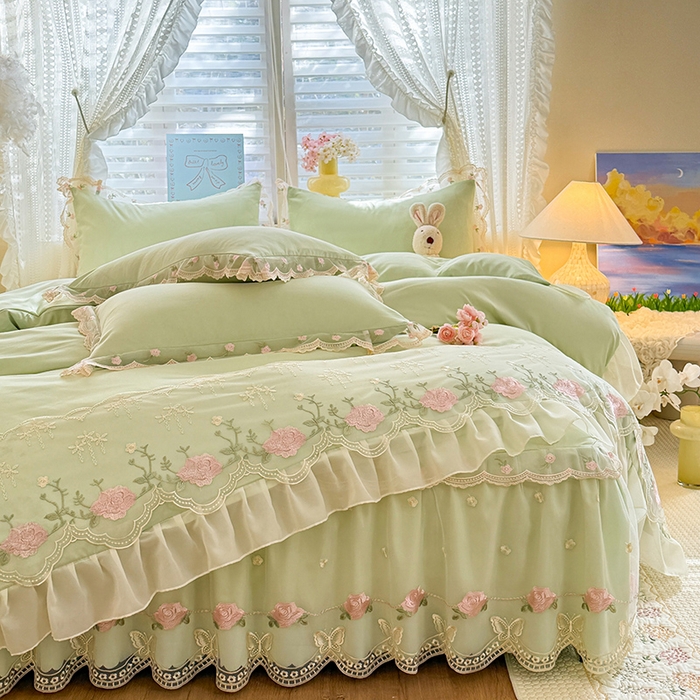 91家纺网 家纺一手货源 找家纺 漫布云家纺 2026春夏超柔水洗棉床裙款四件套-唯爱系列 唯爱-薄荷绿