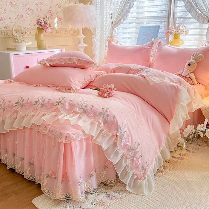 91家纺网 家纺一手货源 找家纺 漫布云家纺 2026春夏超柔水洗棉床裙款四件套-唯爱系列 唯爱-樱花粉