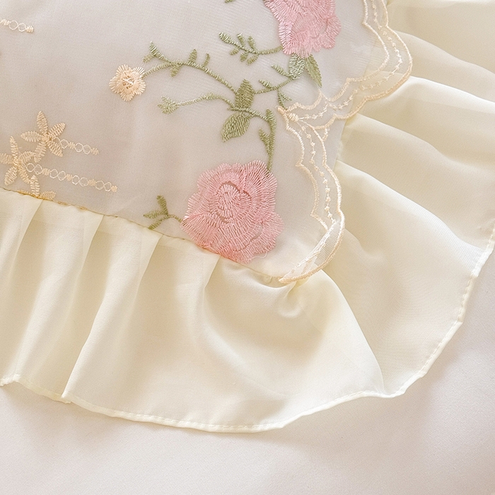 91家纺网 家纺一手货源 找家纺 漫布云家纺 2026春夏超柔水洗棉床裙款四件套-唯爱系列 唯爱-奶油白