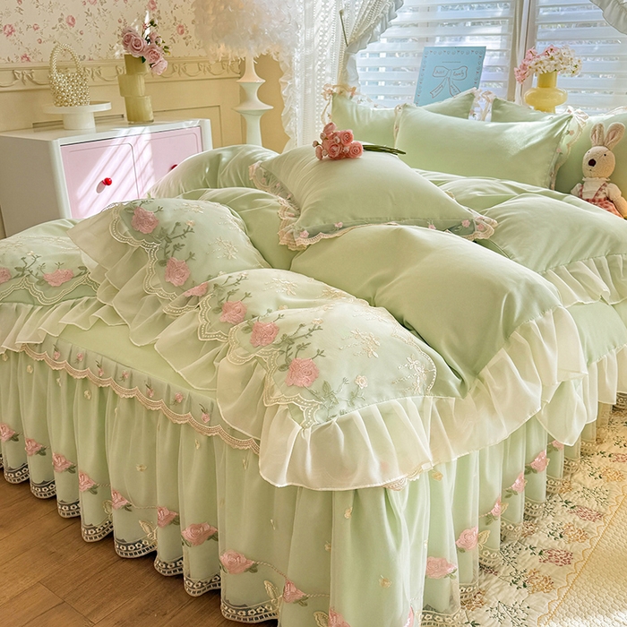 91家纺网 家纺一手货源 找家纺 漫布云家纺 2026春夏超柔水洗棉床裙款四件套-唯爱系列 唯爱-薄荷绿