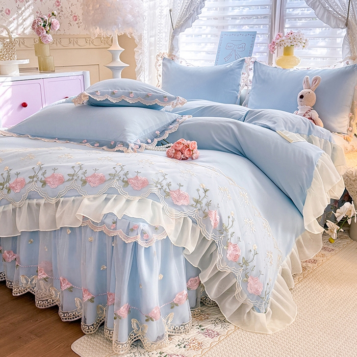 91家纺网 家纺一手货源 找家纺 漫布云家纺 2026春夏超柔水洗棉床裙款四件套-唯爱系列 唯爱-梦幻蓝