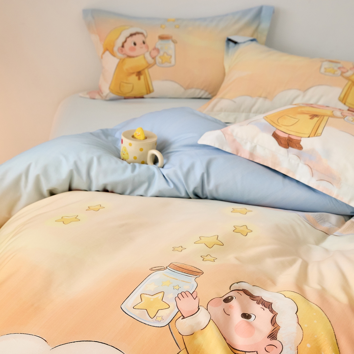 91家纺网 家纺一手货源 找家纺 梧桐树 2026新款60长绒棉平网大版系列四件套 P39星星人蓝