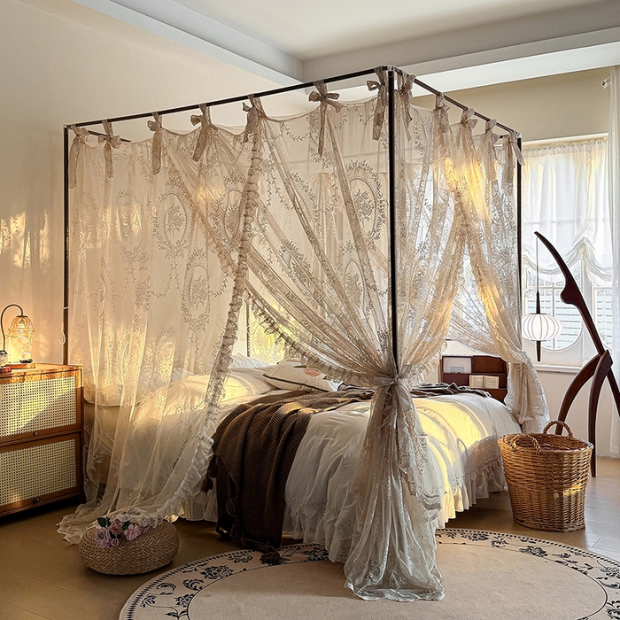 91家纺网 家纺一手货源 找家纺 都市缘蚊帐 2026新款浪漫落地蕾丝花边蚊帐905提花系带系列 薇尔庄园-奶油杏