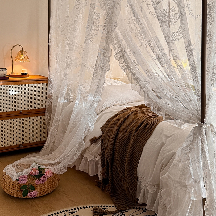 91家纺网 家纺一手货源 找家纺 都市缘蚊帐 2026新款浪漫落地蕾丝花边蚊帐905提花系带系列 薇尔庄园-奶油白