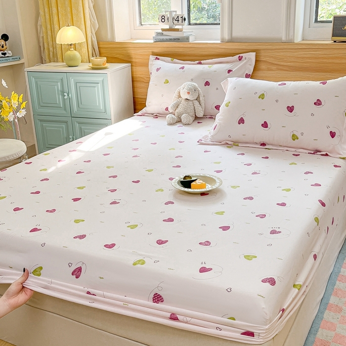 91家纺网 家纺一手货源 找家纺 默忆 2026新款针织双层纱印花糯小棉床笠 桃心粉