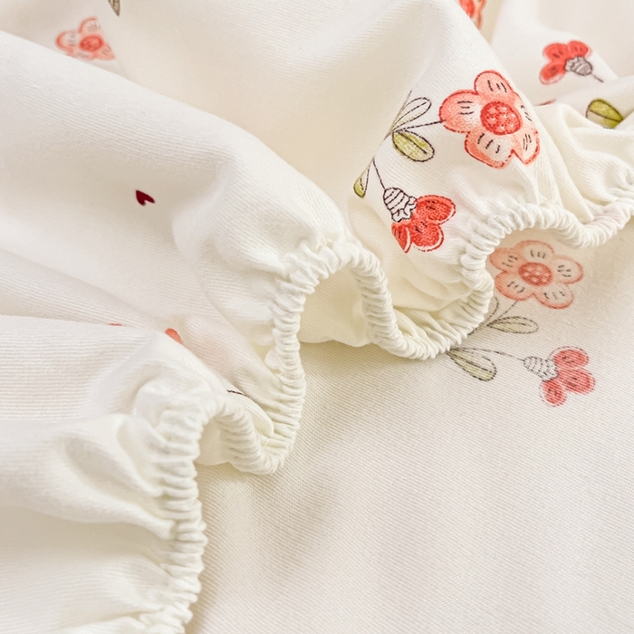 91家纺网 家纺一手货源 找家纺 默忆 2026新款针织双层纱印花糯小棉床笠 粉玫瑰