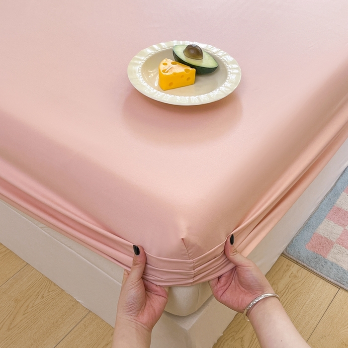 91家纺网 家纺一手货源 找家纺 默忆 2026新款针织双层纱印花糯小棉床笠 西瓜粉