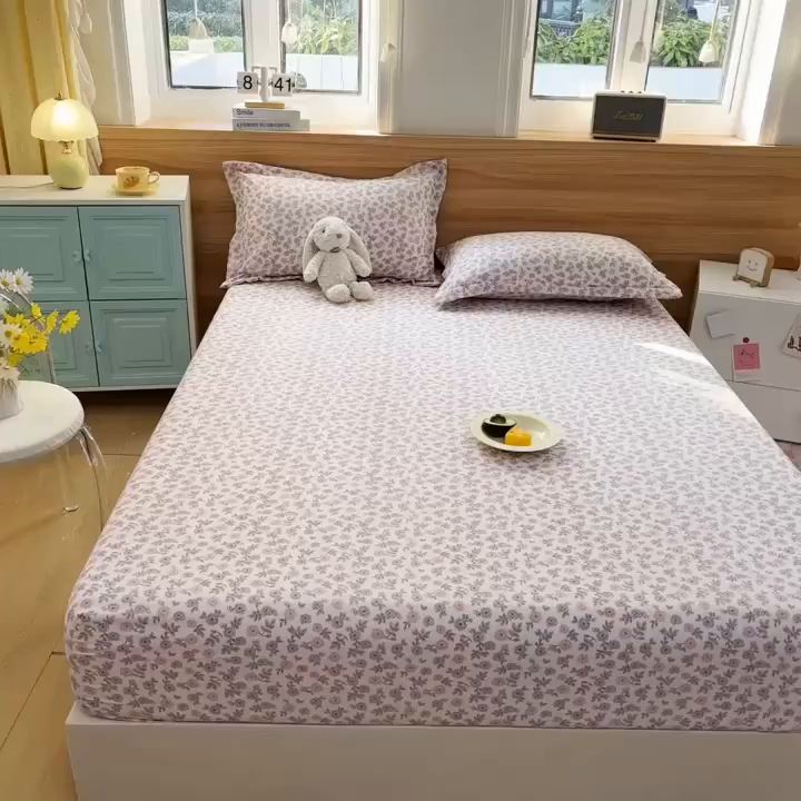 91家纺网 家纺一手货源 找家纺 默忆 2026新款针织双层纱印花糯小棉床笠 花海-玉