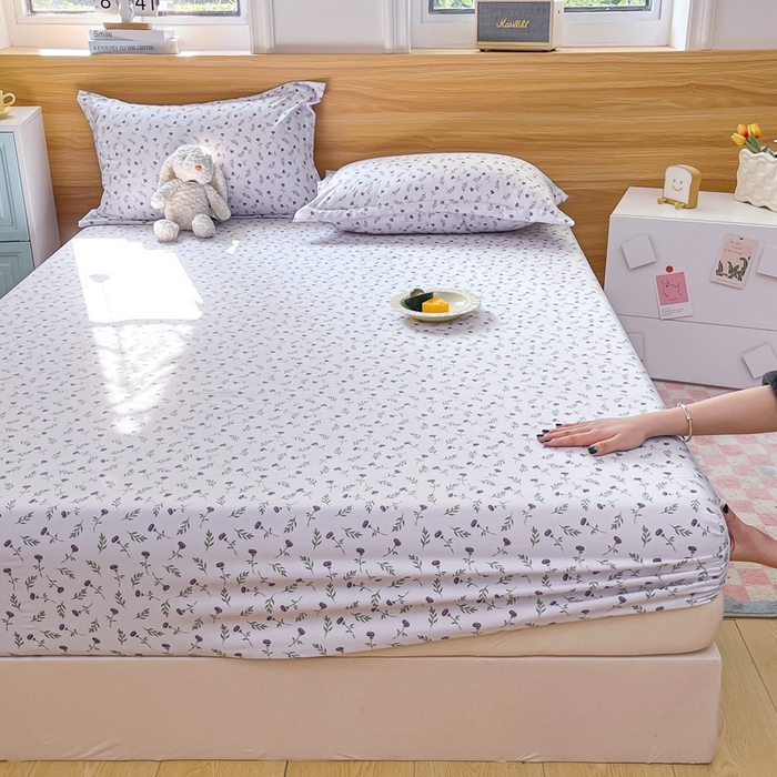 91家纺网 家纺一手货源 找家纺 默忆 2026新款针织双层纱印花糯小棉床笠 紫色花海