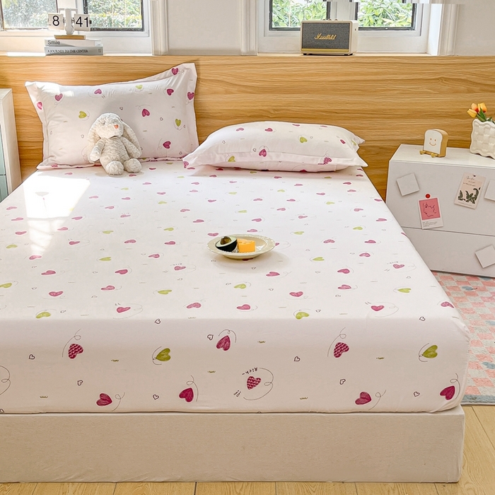 91家纺网 家纺一手货源 找家纺 默忆 2026新款针织双层纱印花糯小棉床笠 桃心粉