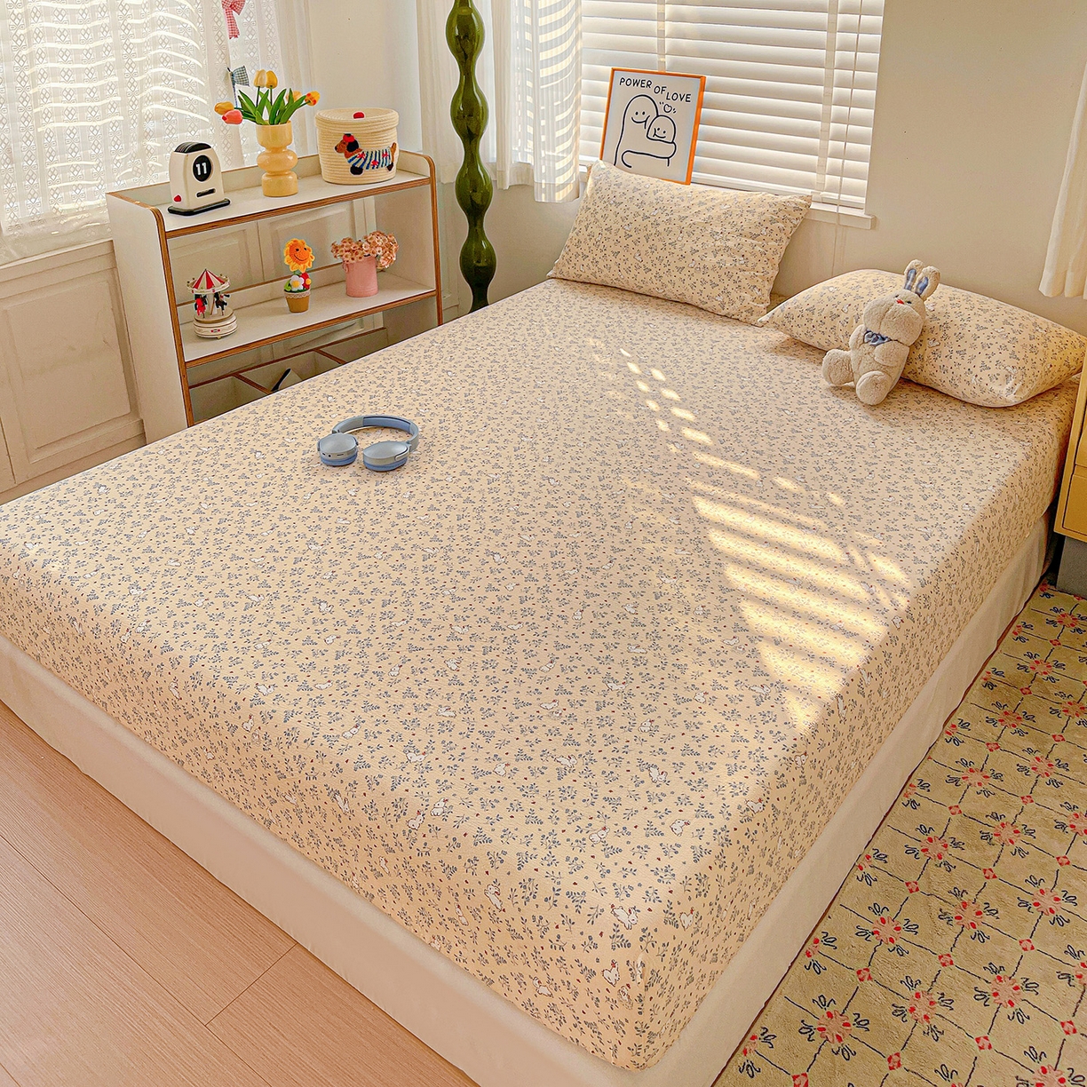 91家纺网 家纺一手货源 找家纺 仟人梦 2026新款云感双层纱印花单床笠床笠单件 花园兔