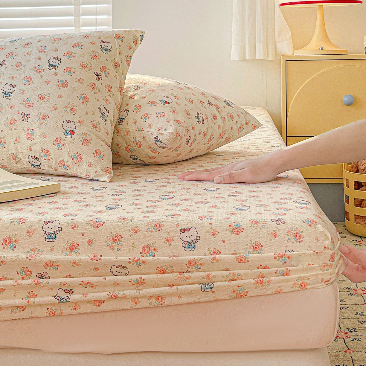 91家纺网 家纺一手货源 找家纺 仟人梦 2026新款云感双层纱印花单床笠床笠单件 凯迪猫