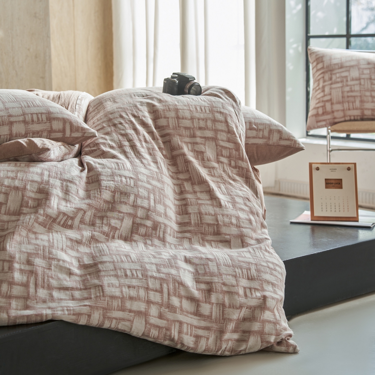 91家纺网 家纺一手货源 找家纺 如一 2026新款色织提花全棉水洗棉纯棉四件套第二批 浮光-咖