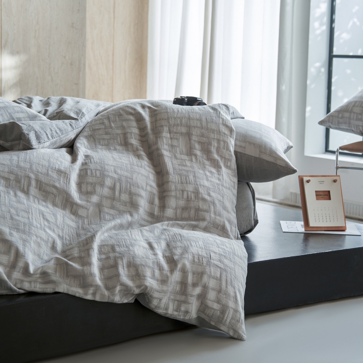 91家纺网 家纺一手货源 找家纺 如一 2026新款色织提花全棉水洗棉纯棉四件套第二批 浮光-灰