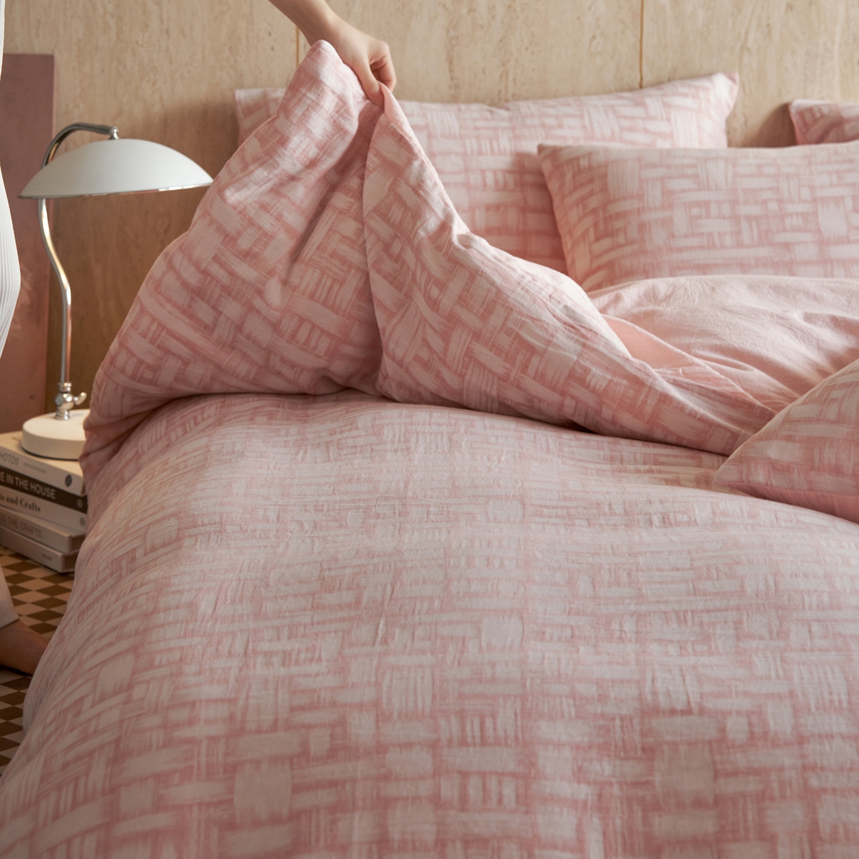 91家纺网 家纺一手货源 找家纺 如一 2026新款色织提花全棉水洗棉纯棉四件套第二批 浮光-粉