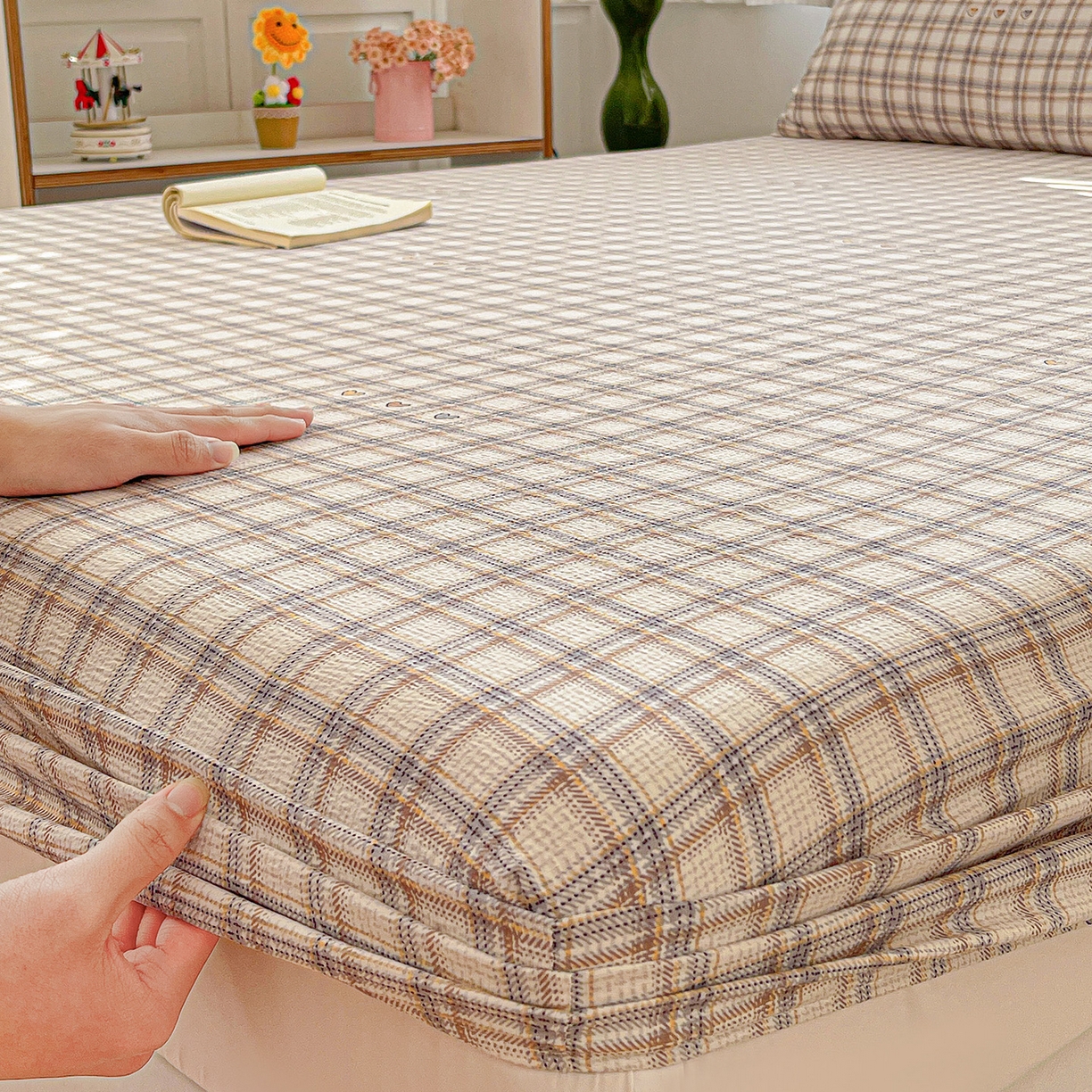 91家纺网 家纺一手货源 找家纺 仟人梦 2026新款云感双层纱印花单床笠床笠单件 时尚格调