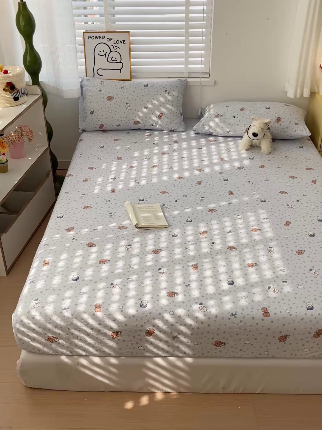 91家纺网 家纺一手货源 找家纺 仟人梦 2026新款云感双层纱印花单床笠床笠单件 淘气狗