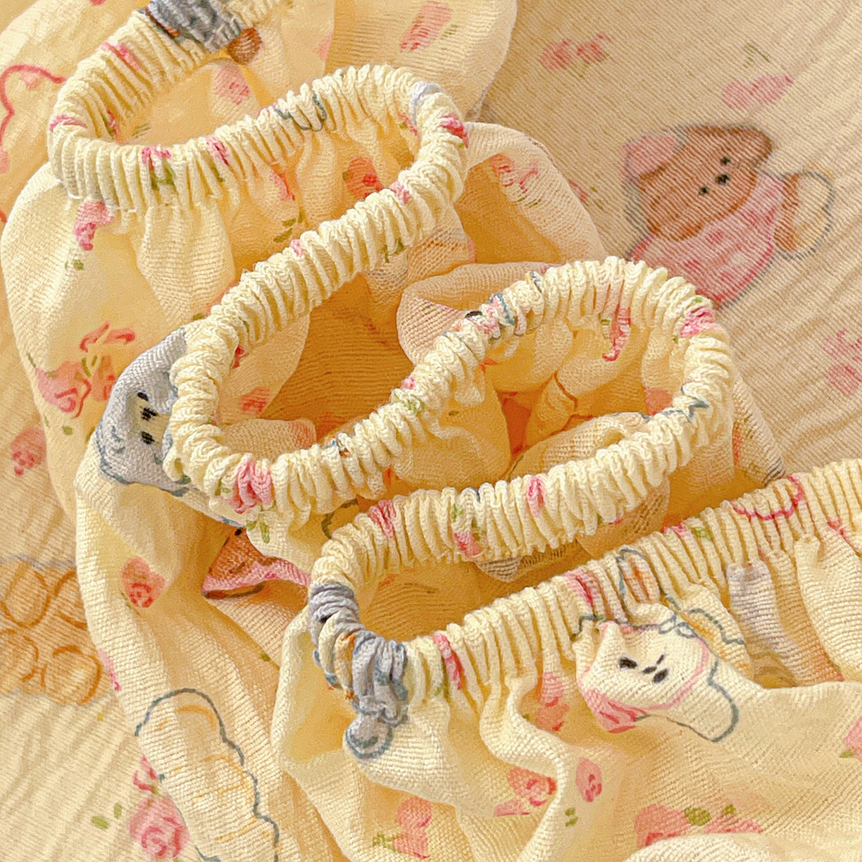 91家纺网 家纺一手货源 找家纺 仟人梦 2026新款云感双层纱印花单床笠床笠单件 西高地