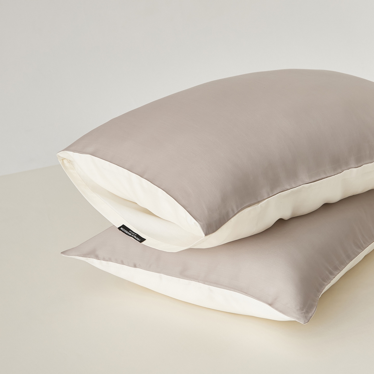 91家纺网 家纺一手货源 找家纺 EH家居 2026春夏新款简约纯色天丝单品枕套（AB版）（被套同款） 仲夏-果栗色