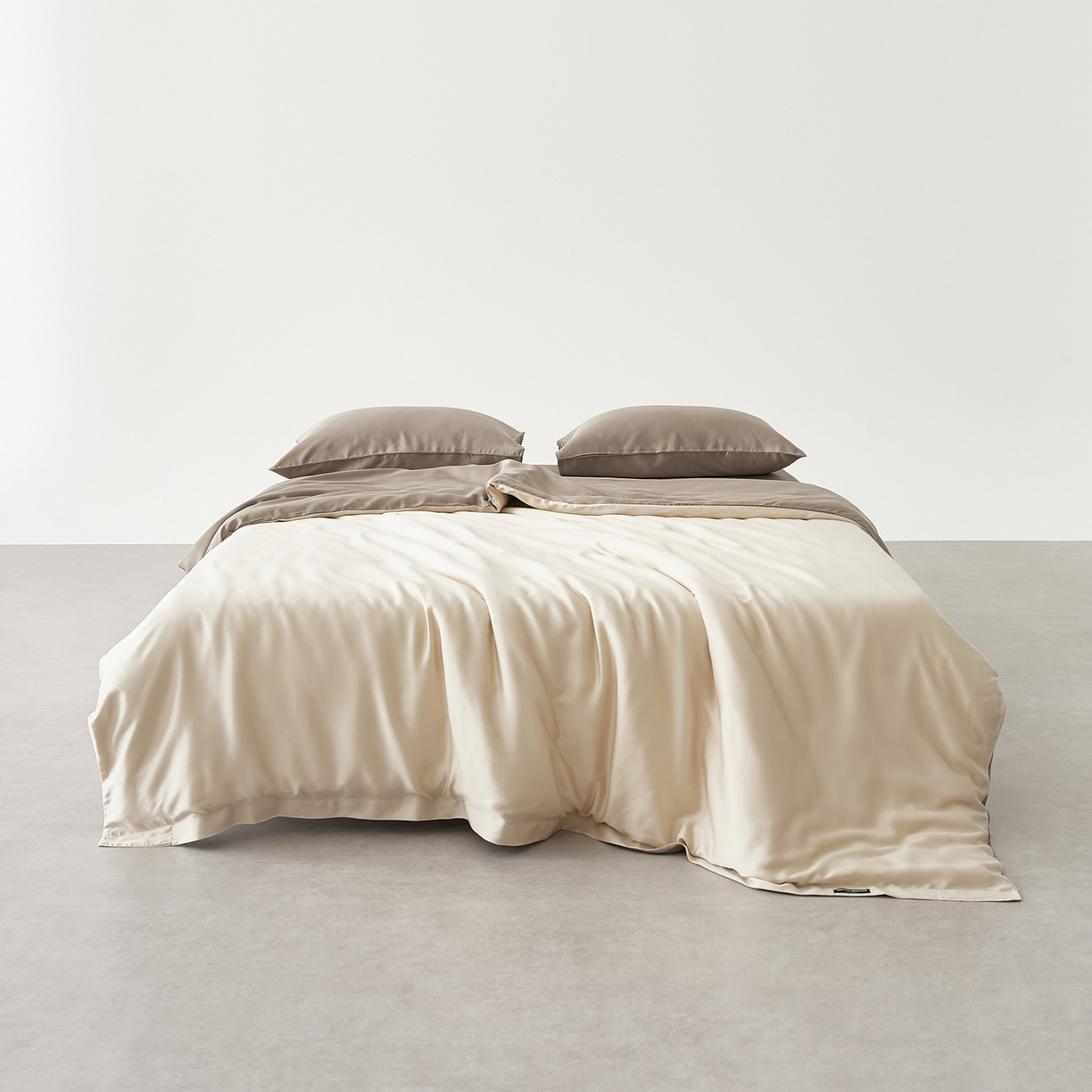 91家纺网 家纺一手货源 找家纺 EH家居 2026春夏新款简约纯色天丝单品被套 仲夏-浅香槟色