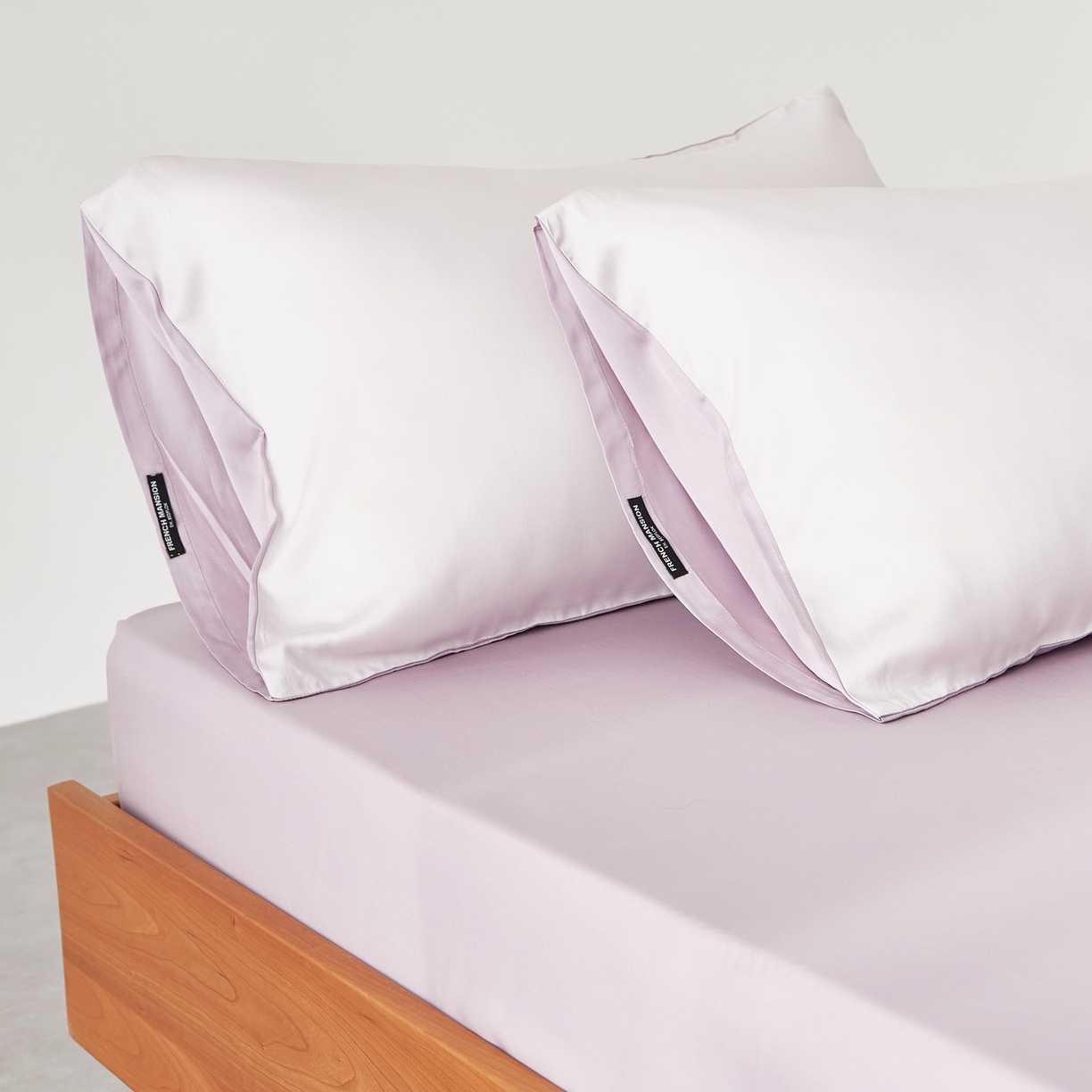 91家纺网 家纺一手货源 找家纺 EH家居 2026春夏新款简约纯色天丝单品枕套（AB版）（被套同款） 仲夏-浅樱粉紫