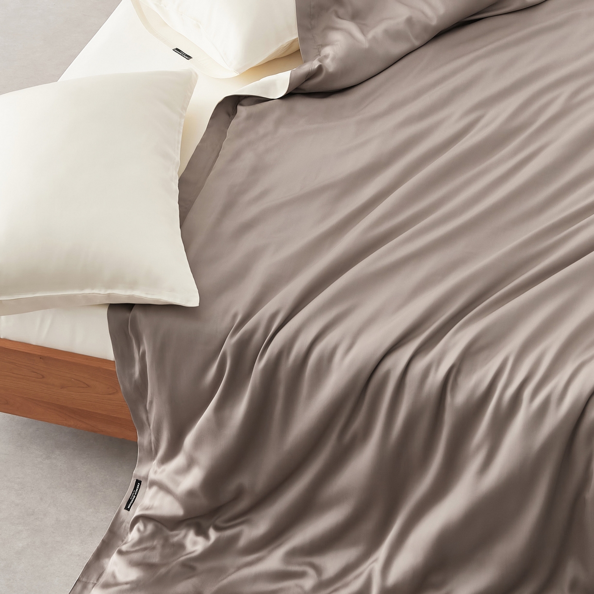 91家纺网 家纺一手货源 找家纺 EH家居 2026春夏新款简约纯色天丝单品被套 仲夏-果栗色