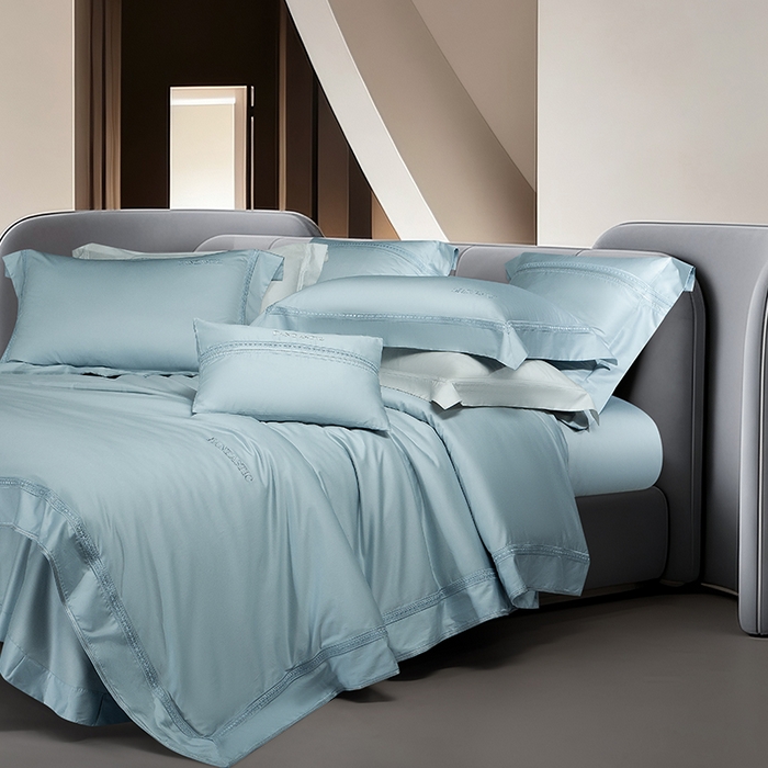 91家纺网 家纺一手货源 找家纺 诗黛尔 2026春夏新款长绒棉刺绣四件套-逸美系列 逸美-极光蓝