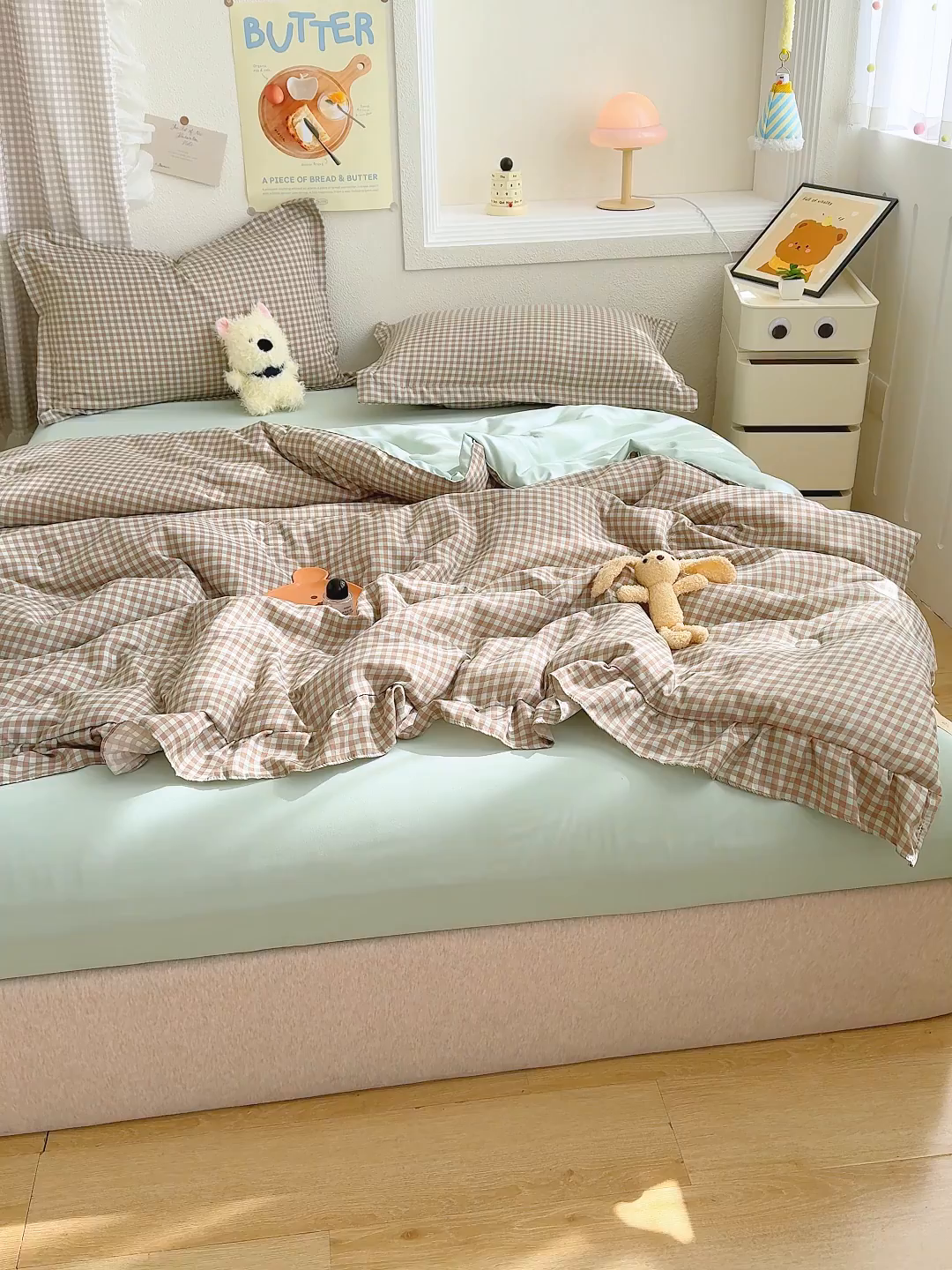 91家纺网 家纺一手货源 找家纺 默忆 2026新款A类水洗棉双层纱花边夏被夏凉被空调被被子被芯 咖色小格