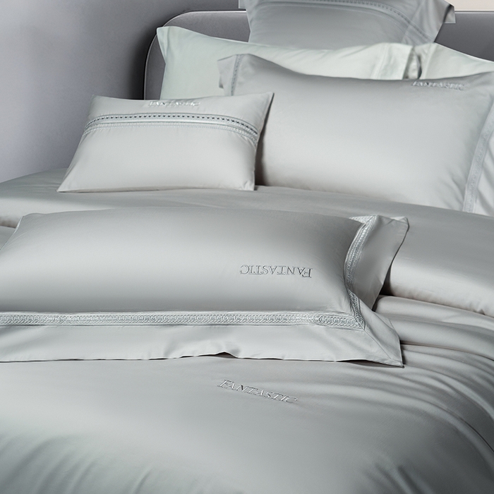 91家纺网 家纺一手货源 找家纺 诗黛尔 2026春夏新款长绒棉刺绣四件套-逸美系列 逸美-绅士灰