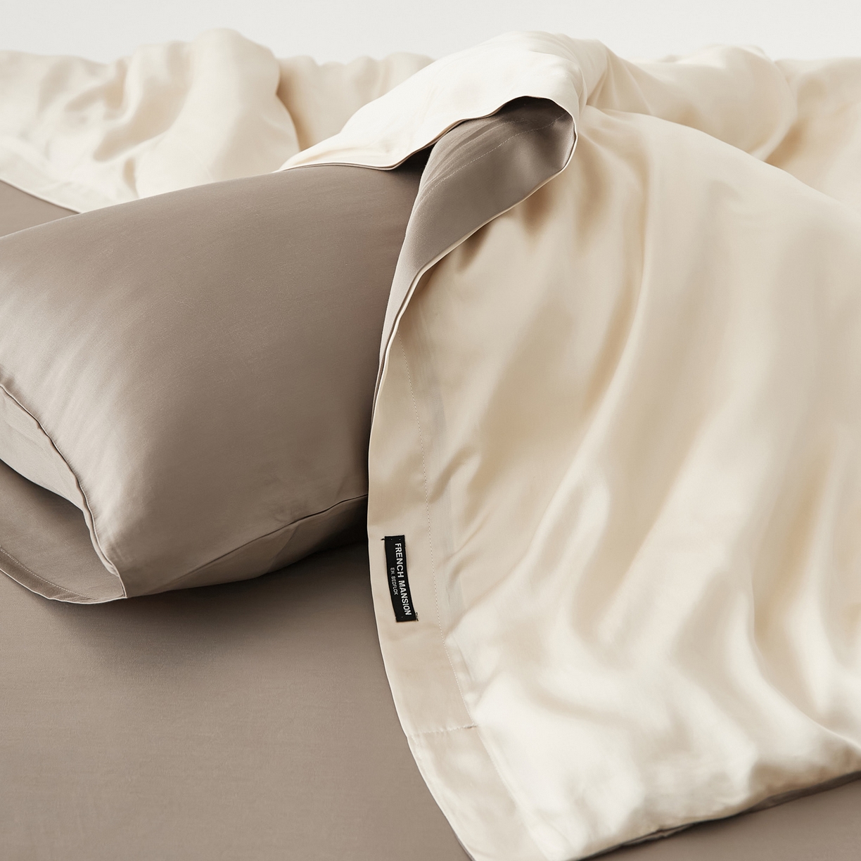 91家纺网 家纺一手货源 找家纺 EH家居 2026春夏新款简约纯色天丝单品被套 仲夏-浅香槟色