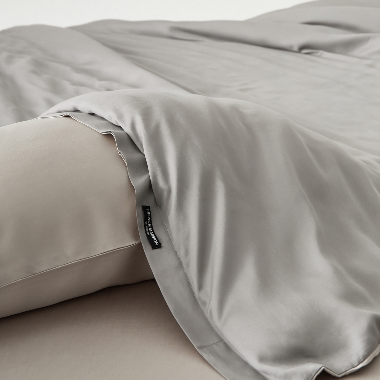 91家纺网 家纺一手货源 找家纺 EH家居 2026春夏新款简约纯色天丝单品被套 仲夏-月影灰