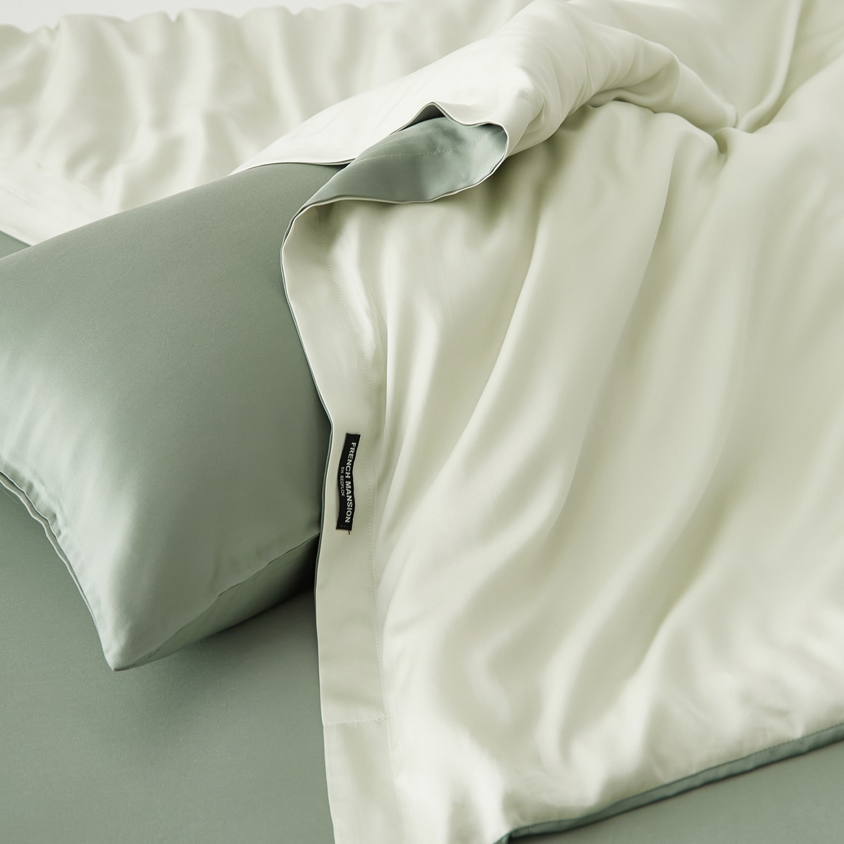 91家纺网 家纺一手货源 找家纺 EH家居 2026春夏新款简约纯色天丝单品被套 仲夏-仲夏夜绿