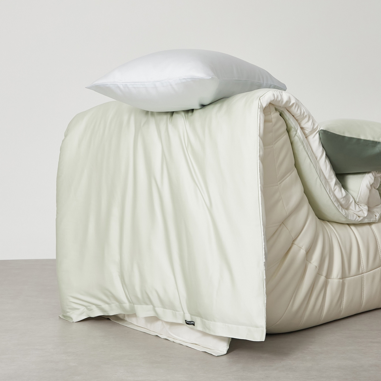 91家纺网 家纺一手货源 找家纺 EH家居 2026春夏新款简约纯色天丝单品被套 all