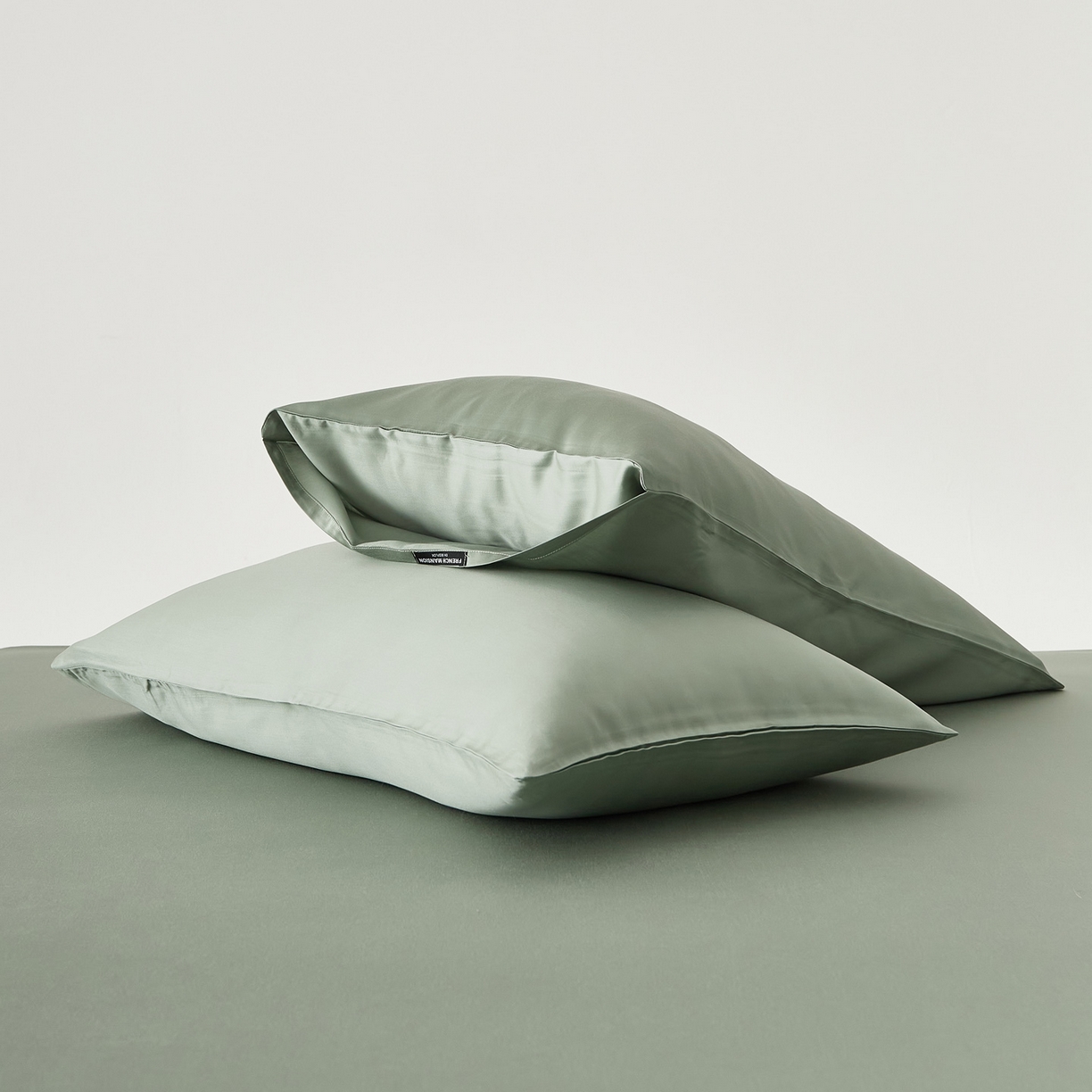 91家纺网 家纺一手货源 找家纺 EH家居 2026春夏新款简约纯色天丝单品枕套（AA版）（床单床笠同款） 松香绿