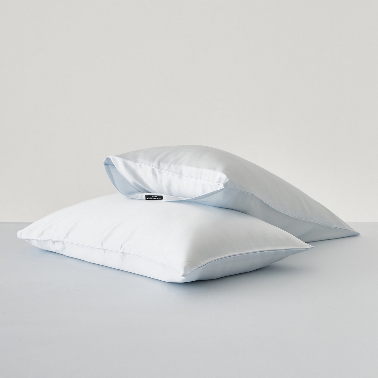 91家纺网 家纺一手货源 找家纺 EH家居 2026春夏新款简约纯色天丝单品枕套（AA版）（床单床笠同款） 云岚色