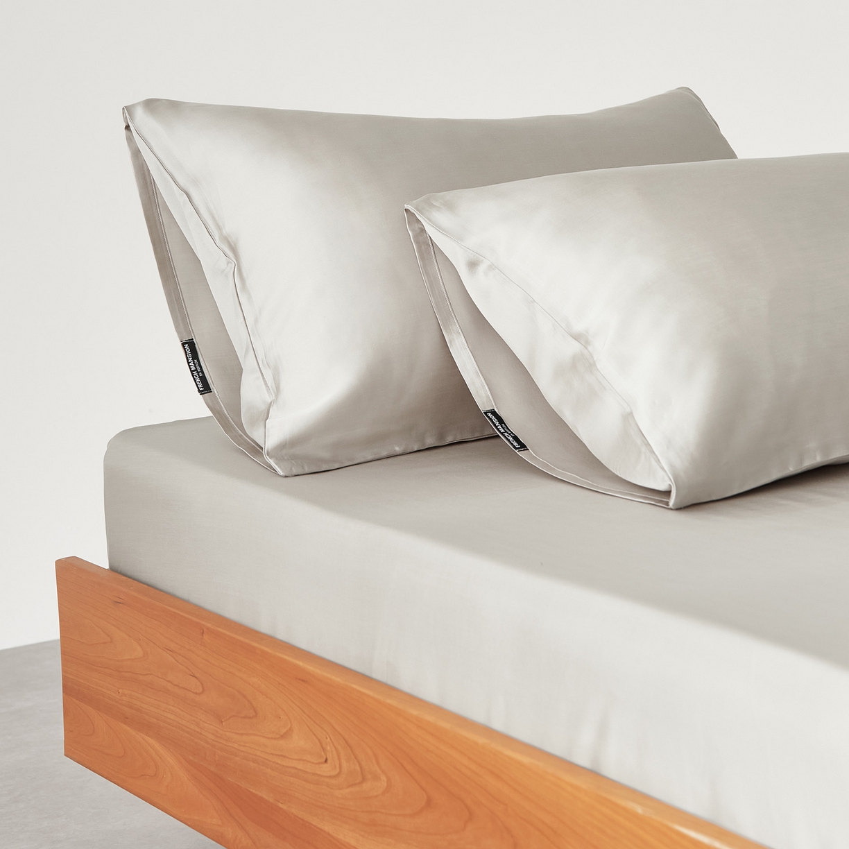 91家纺网 家纺一手货源 找家纺 EH家居 2026春夏新款简约纯色天丝单品枕套（AA版）（床单床笠同款） 珍珠蜜灰