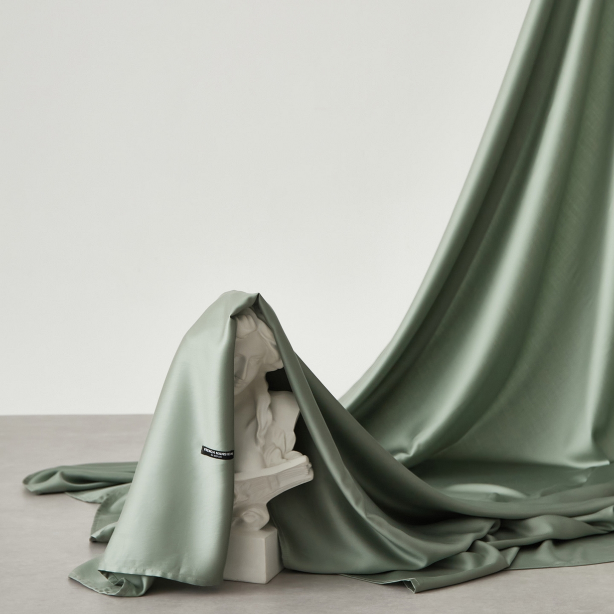 91家纺网 家纺一手货源 找家纺 EH家居 2026春夏新款简约纯色天丝单品床单 松香绿