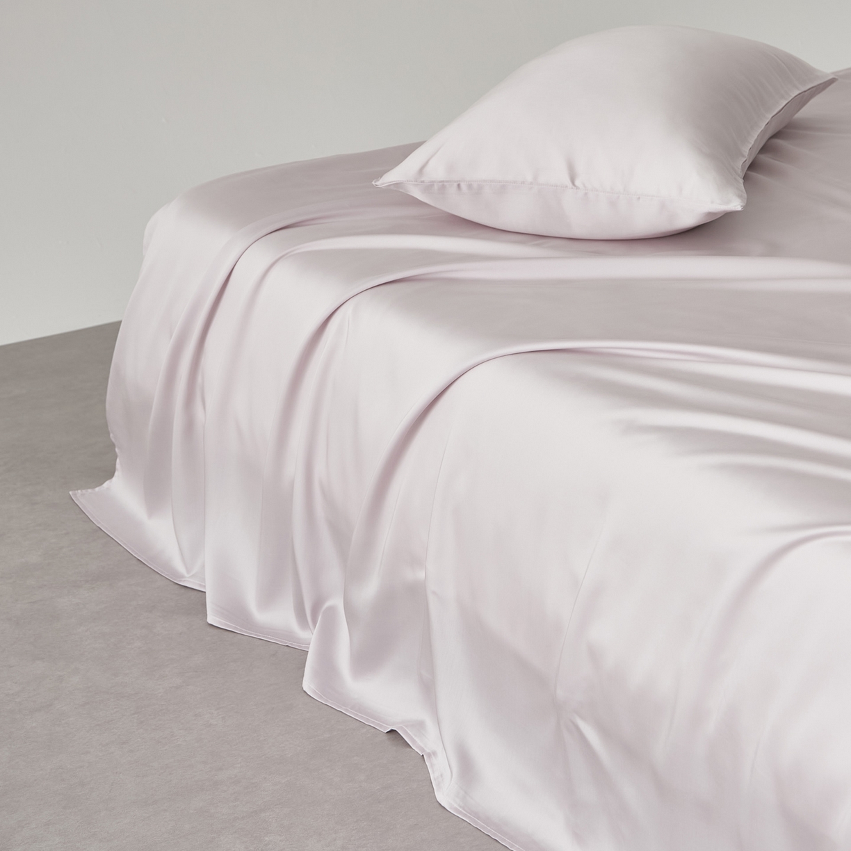 EH家居 2026春夏新款简约纯色天丝单品床单 月见粉