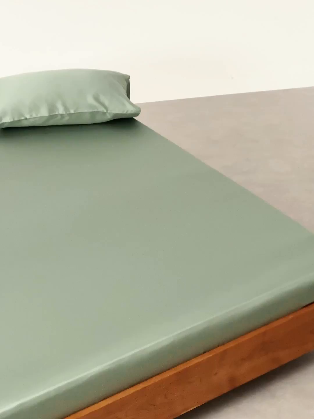 91家纺网 家纺一手货源 找家纺 （总）EH家居 2026春夏新款简约纯色天丝单品床笠