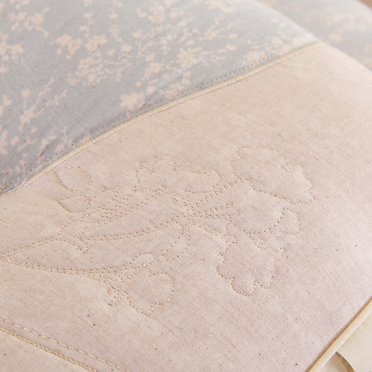 91家纺网 家纺一手货源 找家纺 浩宇家纺 2026新款国潮棉麻枕头枕芯秋冬不上火刺绣护颈枕成人家用舒适定型款6306 天青色