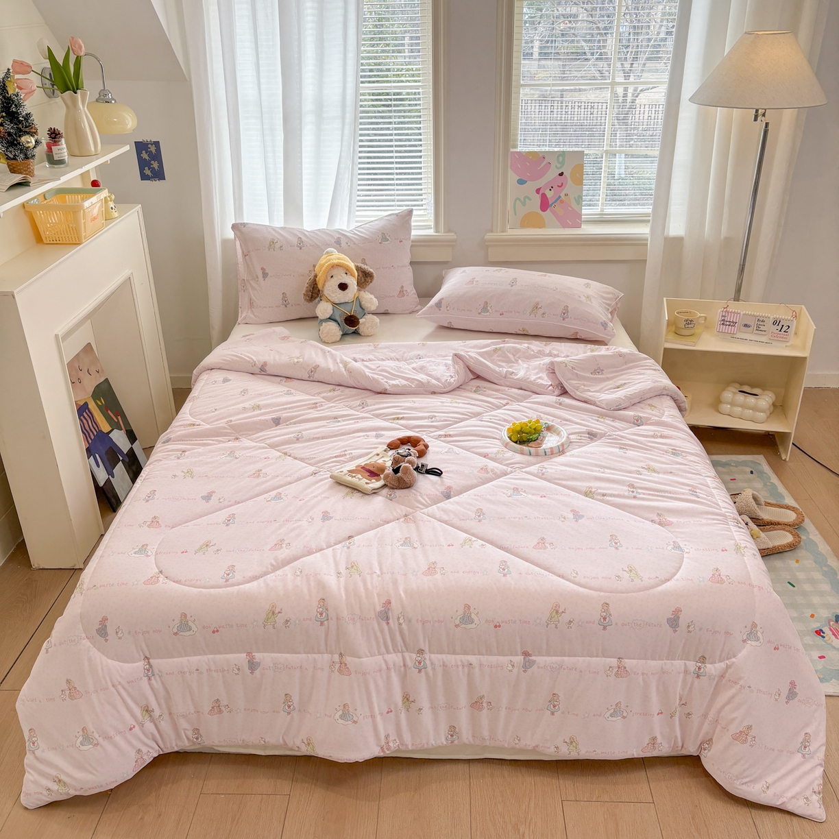 91家纺网 家纺一手货源 找家纺 益多眠 【同款超低价】2026新款锦氨夏凉被凉感丝夏被空调被单人夏被自带凉感冰丝夏被【四周踩棉】 粉裙女孩