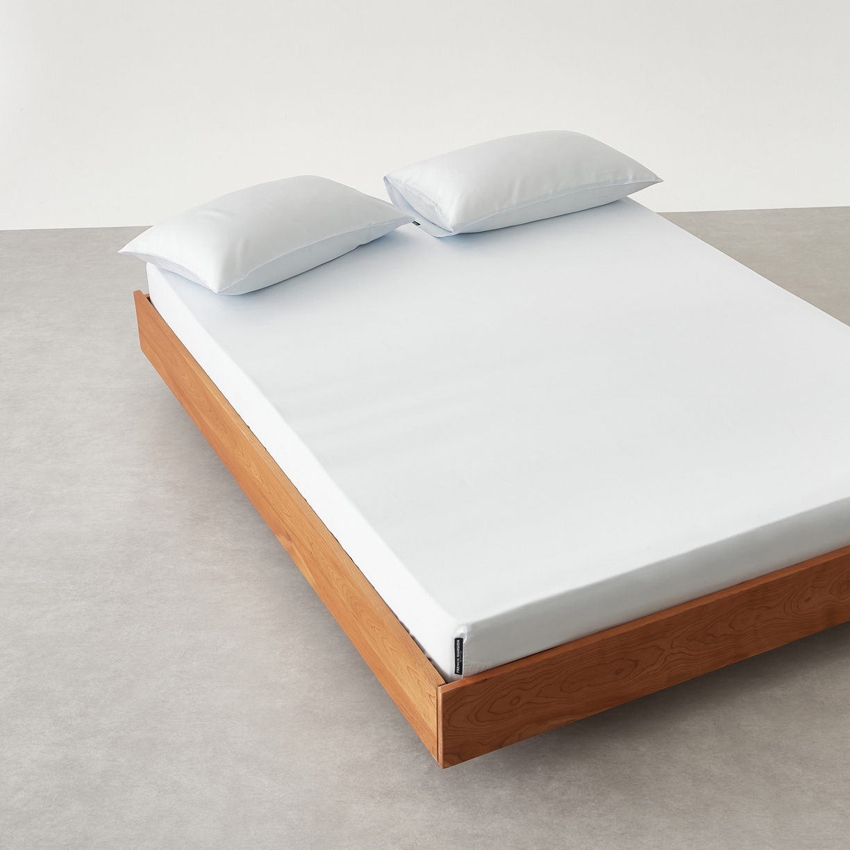 91家纺网 家纺一手货源 找家纺 EH家居 2026春夏新款简约纯色天丝单品床笠 云岚色