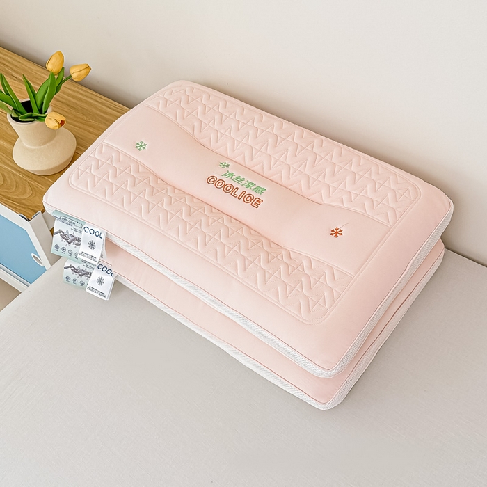 91家纺网 家纺一手货源 找家纺 （总）浩宇家纺 2026新款冰丝凉感枕头枕芯刺绣护颈枕成人家用舒适定型款6308