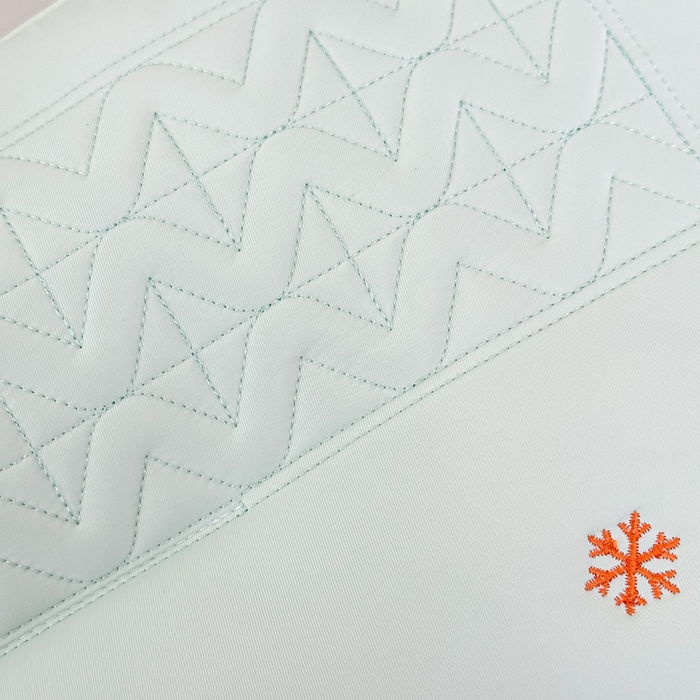 91家纺网 家纺一手货源 找家纺 浩宇家纺 2026新款冰丝凉感枕头枕芯刺绣护颈枕成人家用舒适定型款6308 绿色